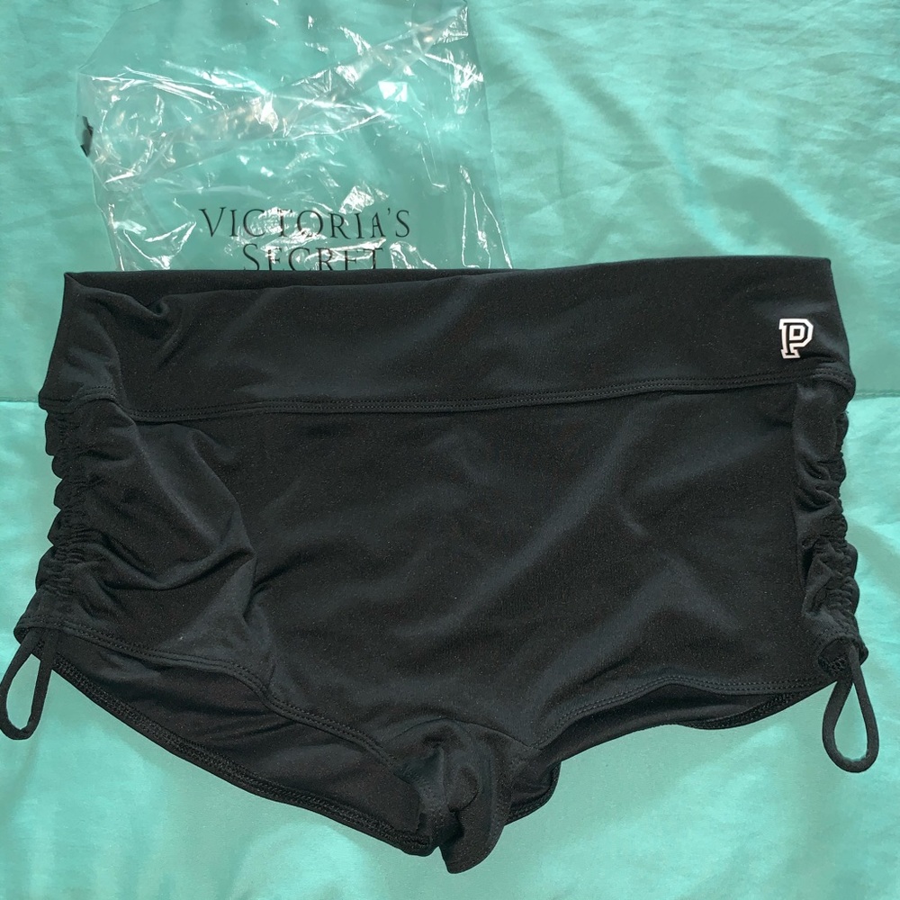 Victoria’s Secret Pink Gym-To-Swim Shortie - Black